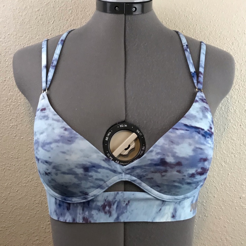 VS PINK Seamless Wired Sky Blue Marble Push-Up Bra